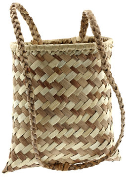 "bertelle", sac &agrave; dos, artisanat tressage vacoa fond blanc