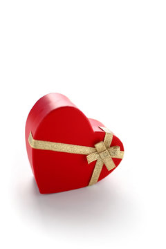 red heart gift box