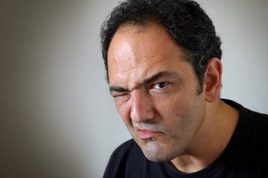 Zynisch Bilder Durchsuchen 10,400 Archivfotos, und