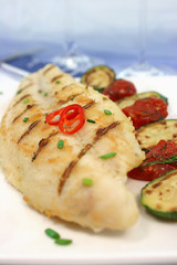 Grillfisch mit Gemüse