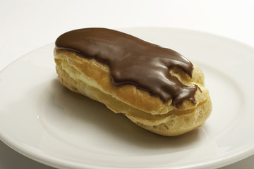 Chocolate eclair