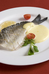 fish and tomato with sause