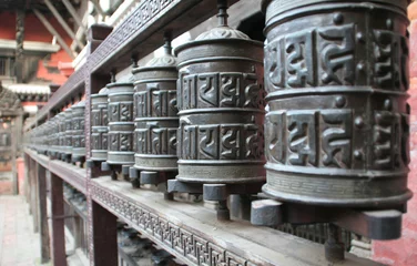 Zelfklevend Fotobehang Gebetsmühlen in Kathmandu © Sulabaja