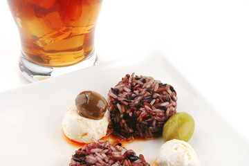 mozarella cheese and dark rice