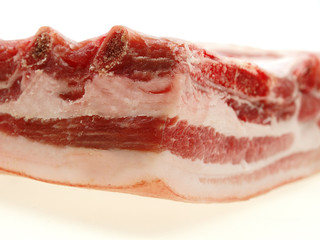 schweinebauch roh