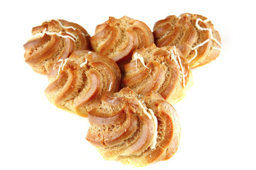 eclair cakes pyramid