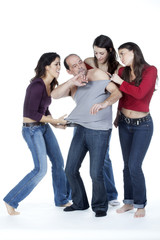 Obraz premium trio de jeunes femmes homme plus agé