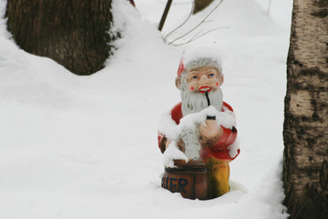 Gartenzwerge im Winter