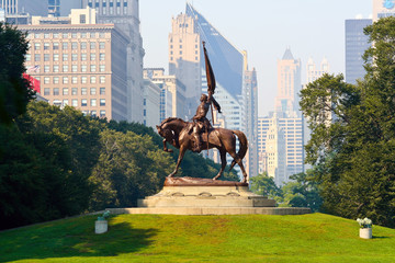 General John Logan Monument in Grant Park, Chicago © Kushch Dmitry