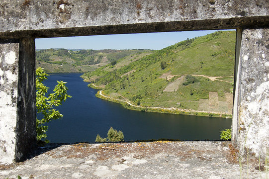 embalse de belesar, chantada (lugo)