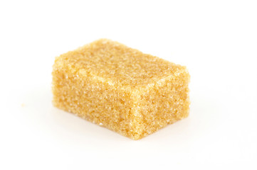 un morceaux de sucre de canne