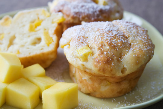 Mango Muffin