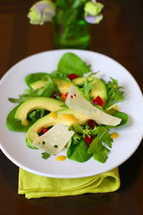 Avocado salad
