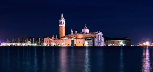 Fototapete Rund Venice church in the night © berry_foto