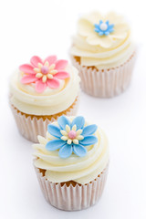 Flower cupcakes
