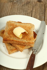 Toast mit Butter