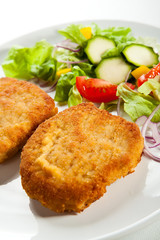 Fried pork chop with vegetables