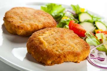 Fried pork chop with vegetables