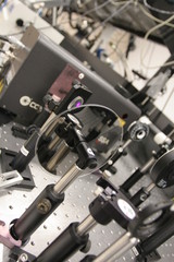 Obraz na płótnie Canvas Optyczne badania w instytucie badawczym laserowego