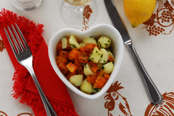 Insalata di patate e carote
