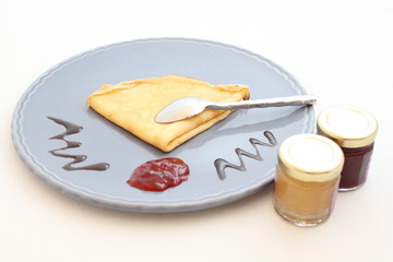 Crêpes et confitures