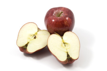 Mela rossa con due metà