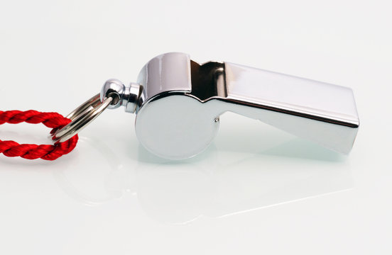 Whistle Chrome Close-up - Trillerpfeife Metall Nahaufnahme