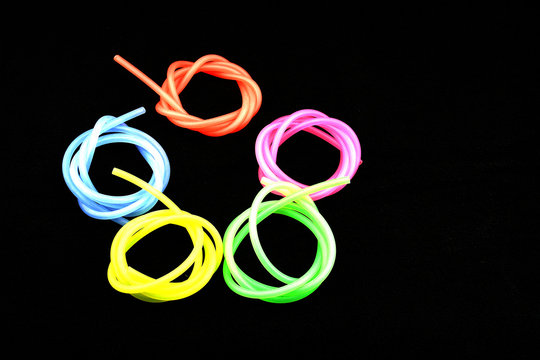Durites flurorescentes entremel&eacute;es