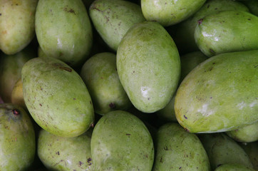 green mangoes