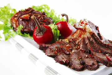 roast meat slices on tissue