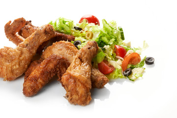 Chicken legs with fresh vegetables