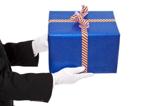 Geschenk &uuml;berreichen