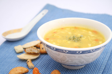 chinesische Nudelsuppe