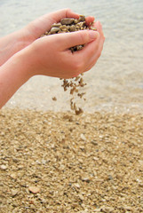 Hand mit Steinen - hand with stones 18