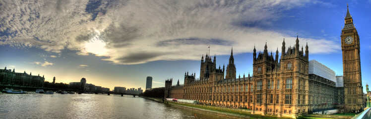 Fototapeta na wymiar Londyn - Budynki Parlamentu / Big Ben