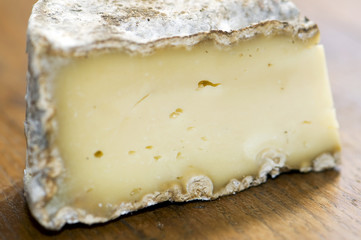 tome de montagne fermière