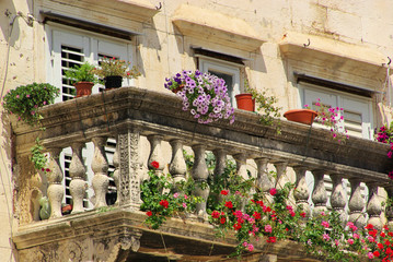 Fototapeta na wymiar Split Balkon - Split balcony 05