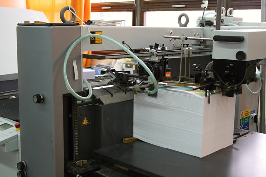 Offset machine