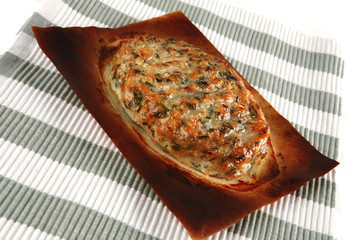 served gold cutlet