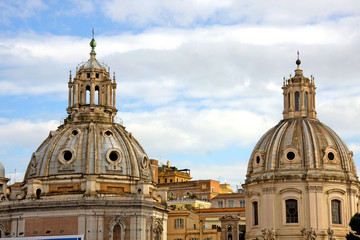 Fototapeta na wymiar View over buildings in Rome