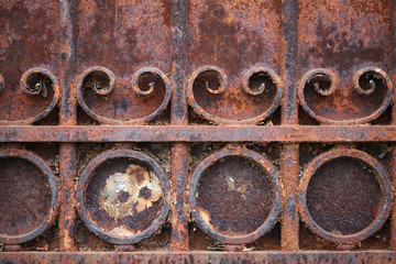 Grille métal rouillée