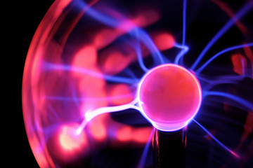 Electric lightnings in a transparent sphere