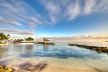 Foto op Plexiglas Strand in Nassau Ochtend © tomalu