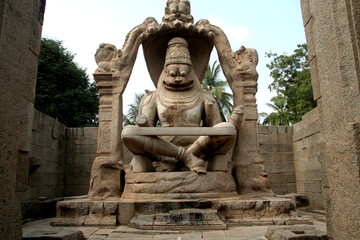 Statue of Ugranarasimha