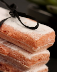 Biscuits roses de Reims