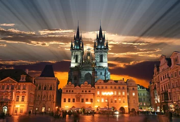 Fotobehang Het oude stadsplein in de stad Praag © Gary