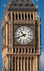 Fototapeta na wymiar Zamknij się strzelać z Big Ben w Londynie