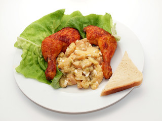 Hähnchenkeule mit Kartoffelsalat