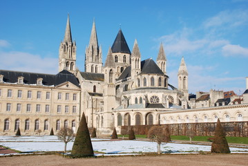 Fototapeta na wymiar Abbaye aux Hommes