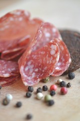 Salami, Brot